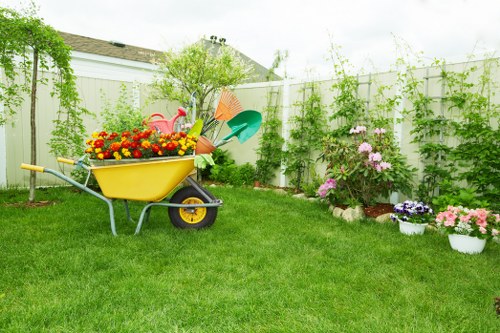 Low-maintenance landscaping in Feltham with modern materials and planting